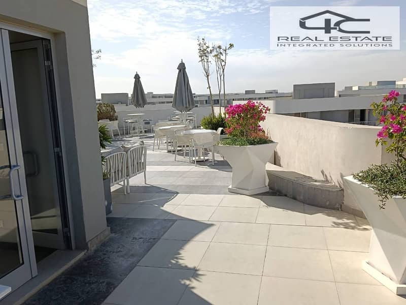 11 WhatsApp Image 2025-12-17 at 18.27. 30. jpeg