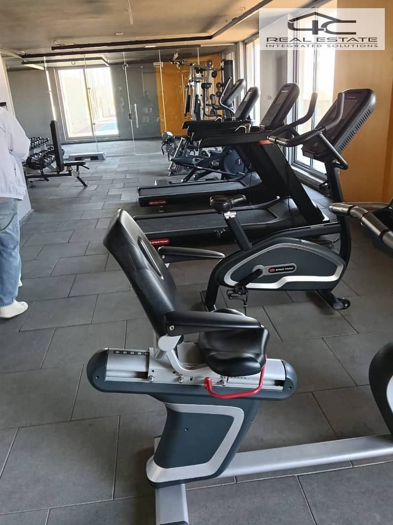 12 WhatsApp Image 2025-12-17 at 18.27. 29 (1). jpeg