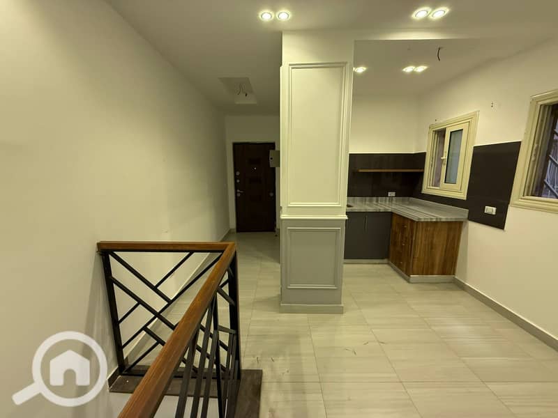 11 WhatsApp Image 2025-12-17 at 16.25. 12 (1). jpeg