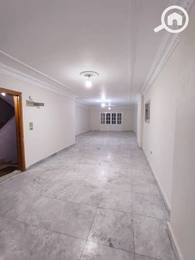 شقة 3 غرف نوم للايجار في جناكليس، الإسكندرية - 24d641f0-9d42-4173-928b-68a9fd253acf. jpg