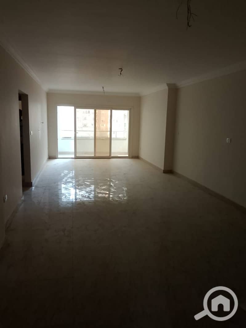 3 738dae96-51b4-44c3-bd71-8c6e2c590db7. jpg