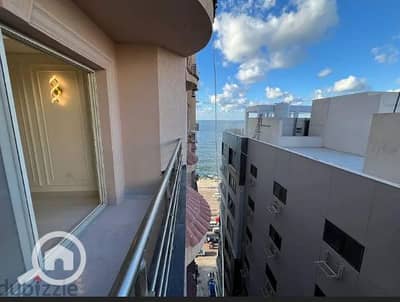 فلیٹ 3 غرف نوم للايجار في كامب شيزار، الإسكندرية - 8549674685. . png