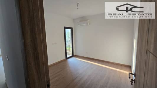 3 Bedroom Apartment for Sale in New Cairo, Cairo - IMG-20251209-WA0240. jpg 3 Bedroom Apartment for Sale in New Cairo, Cairo - IMG-20251209-WA0240. jpg