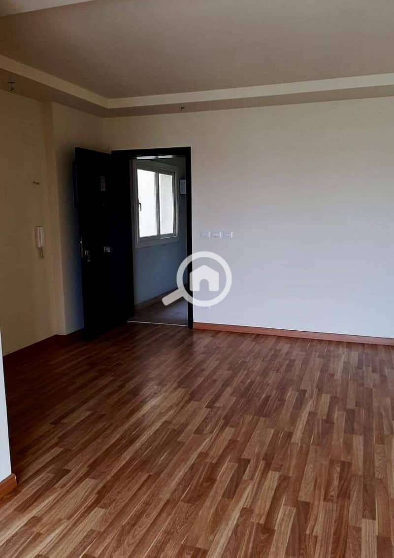 7 WhatsApp Image 2025-12-18 at 1.06. 36 PM (4). jpeg