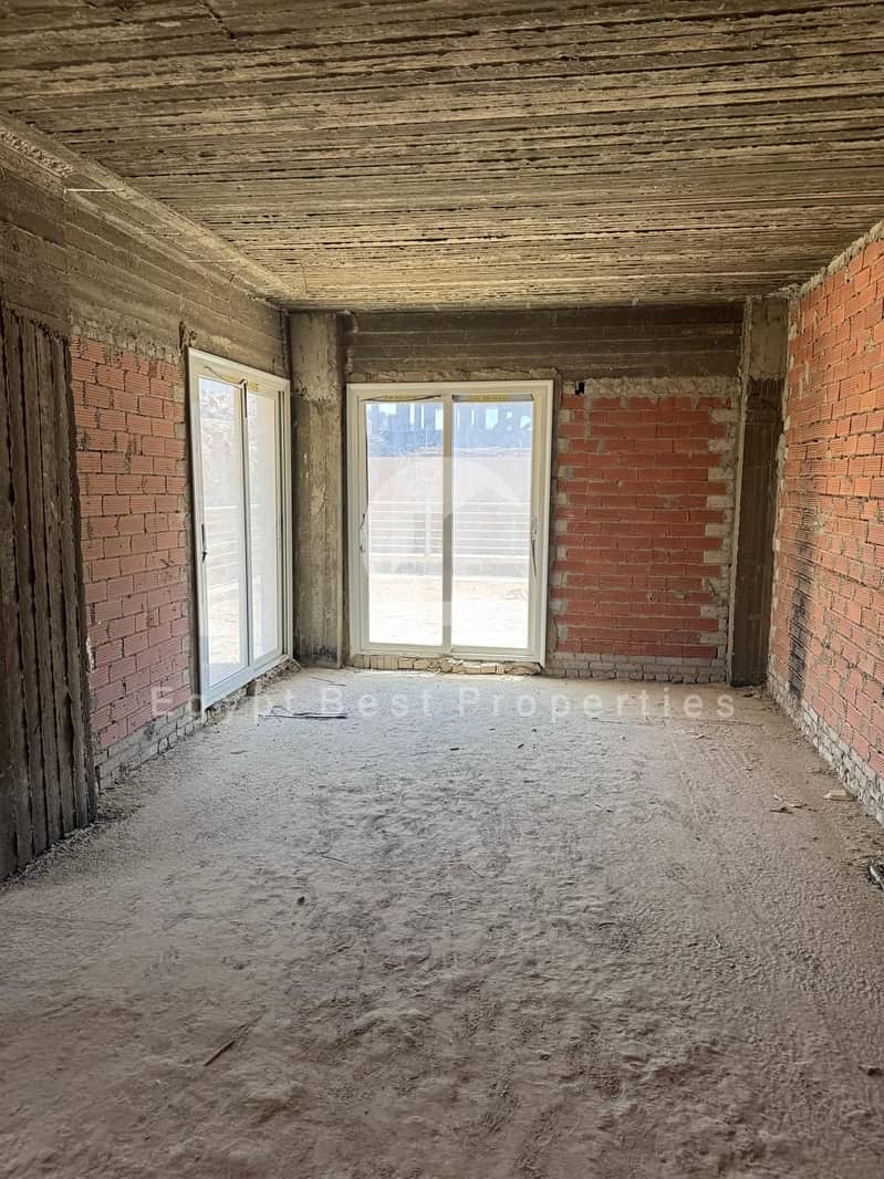 5 WhatsApp Image 2025-08-31 at 2.05. 47 PM (1). jpeg