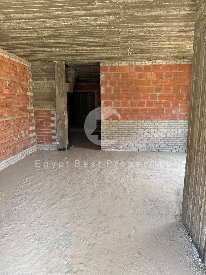 6 WhatsApp Image 2025-08-31 at 2.05. 47 PM. jpeg