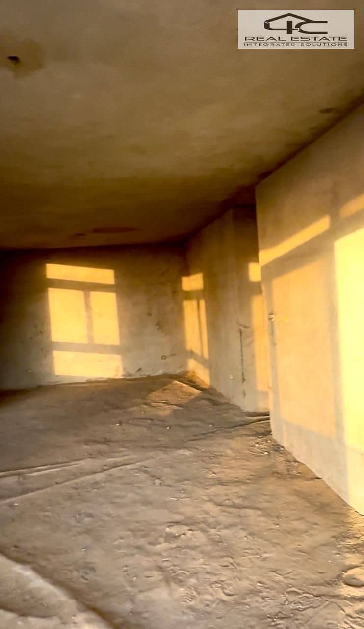 10 WhatsApp Image 2025-12-14 at 8.14. 41 AM. jpeg