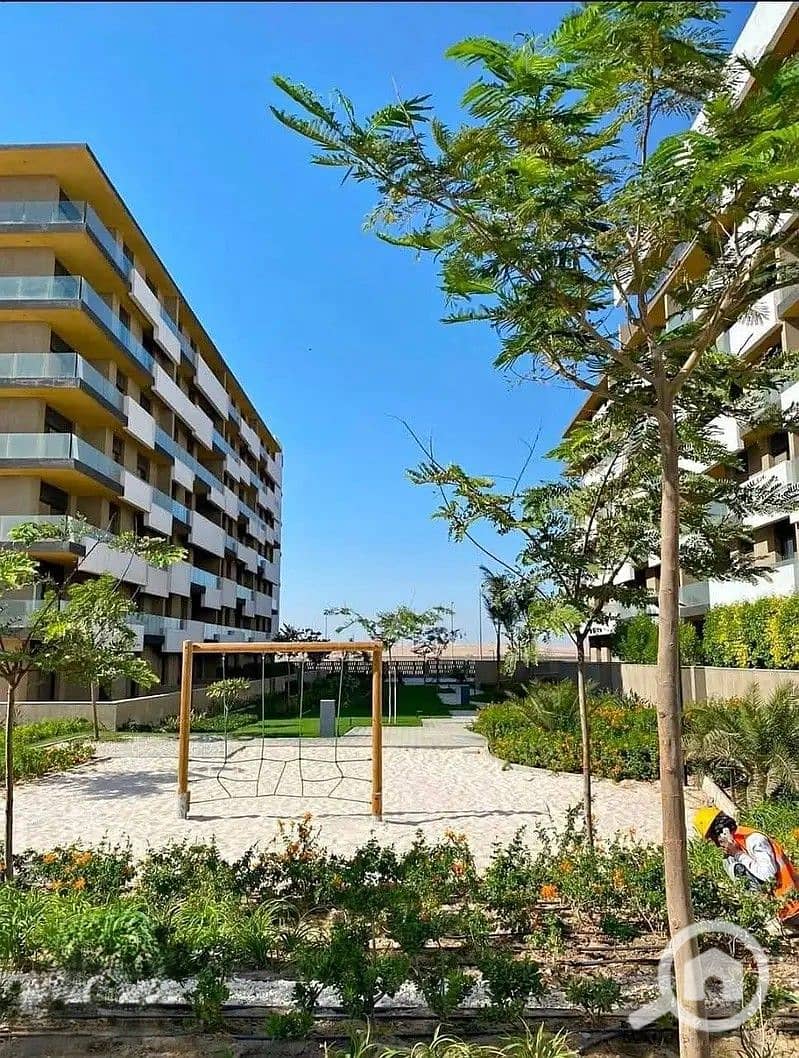 14 30776399-800x600. jpg