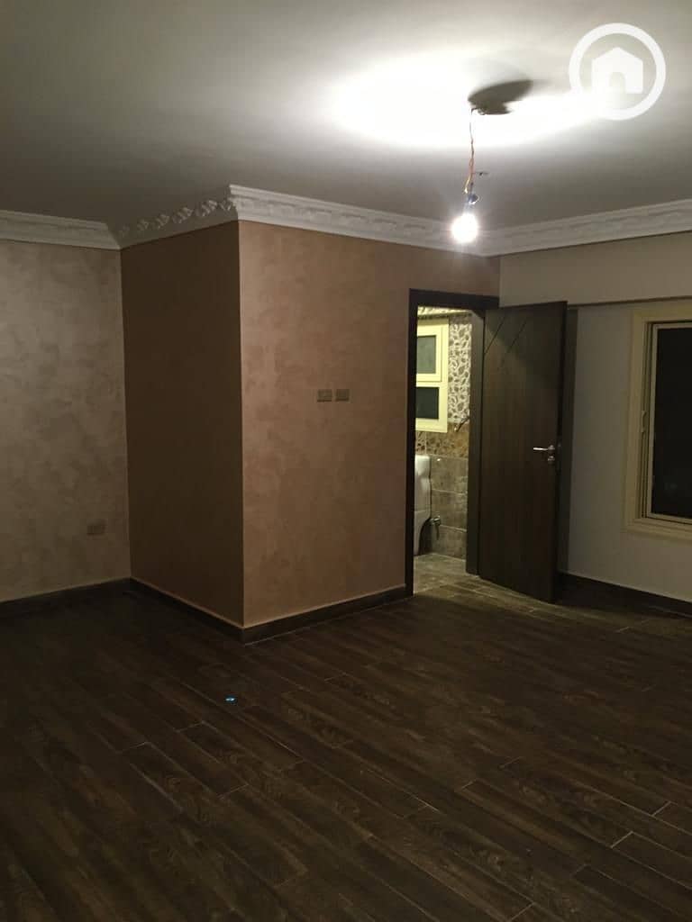 12 WhatsApp Image 2025-12-17 at 17.48. 29 (2). jpeg