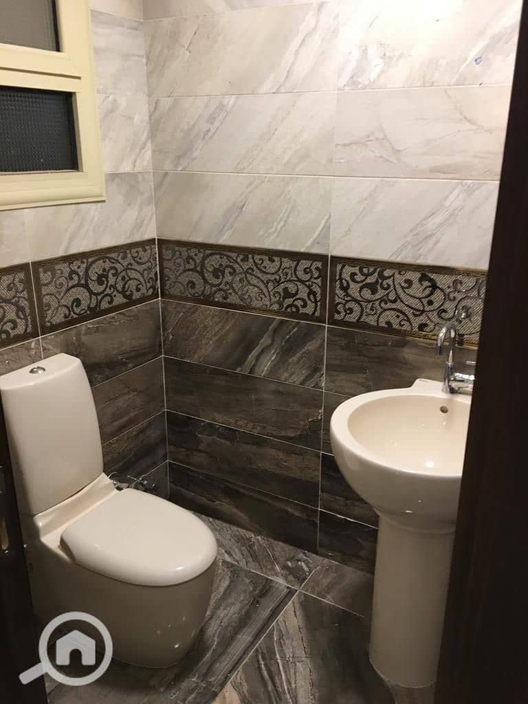 17 WhatsApp Image 2025-12-17 at 17.48. 36 (1). jpeg