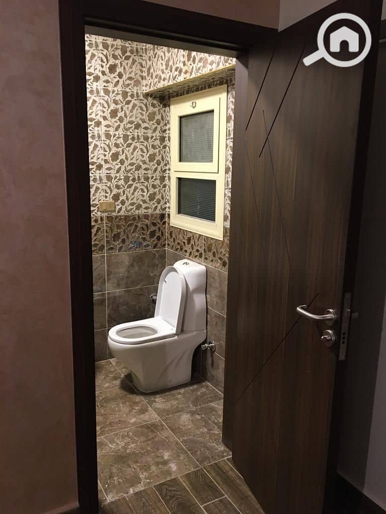 18 WhatsApp Image 2025-12-17 at 17.48. 36. jpeg