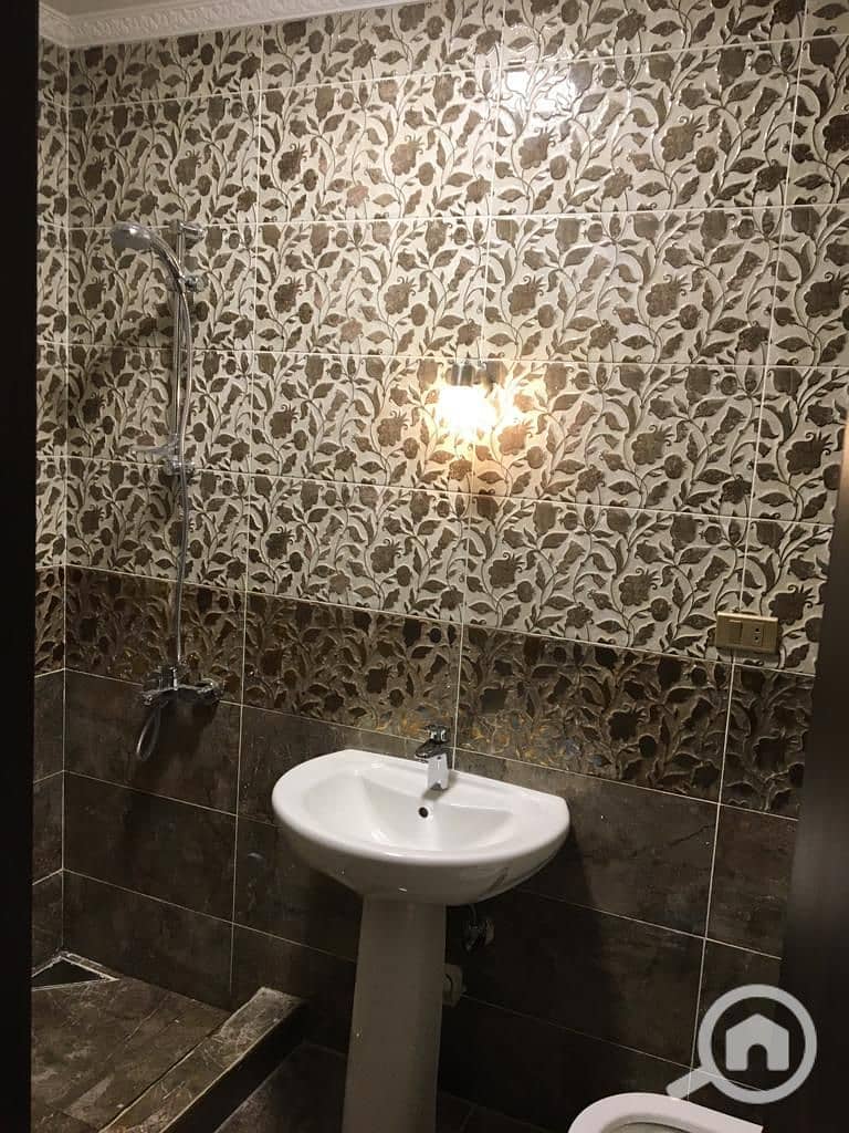 19 WhatsApp Image 2025-12-17 at 17.48. 37. jpeg