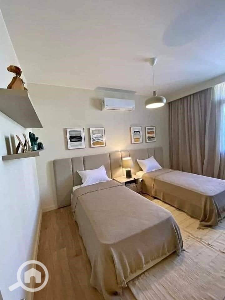 6 01a0179e-25a8-49ce-9348-d41d21880516. jpg