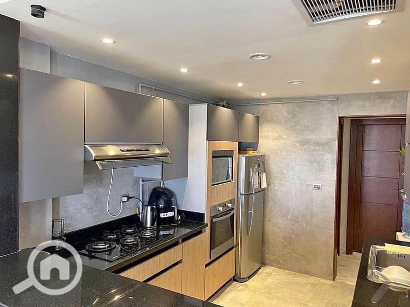 6 RHh3XKrwIWjZtaJzpAnH7T395D39eJgGsT5QdQgR. jpeg