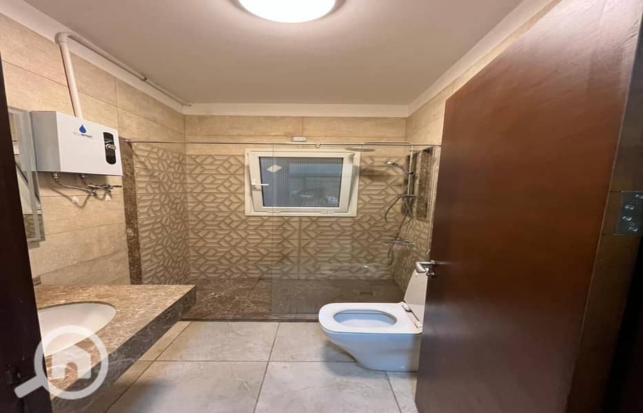 7 WhatsApp Image 2025-12-18 at 12.43. 03 PM (1). jpeg