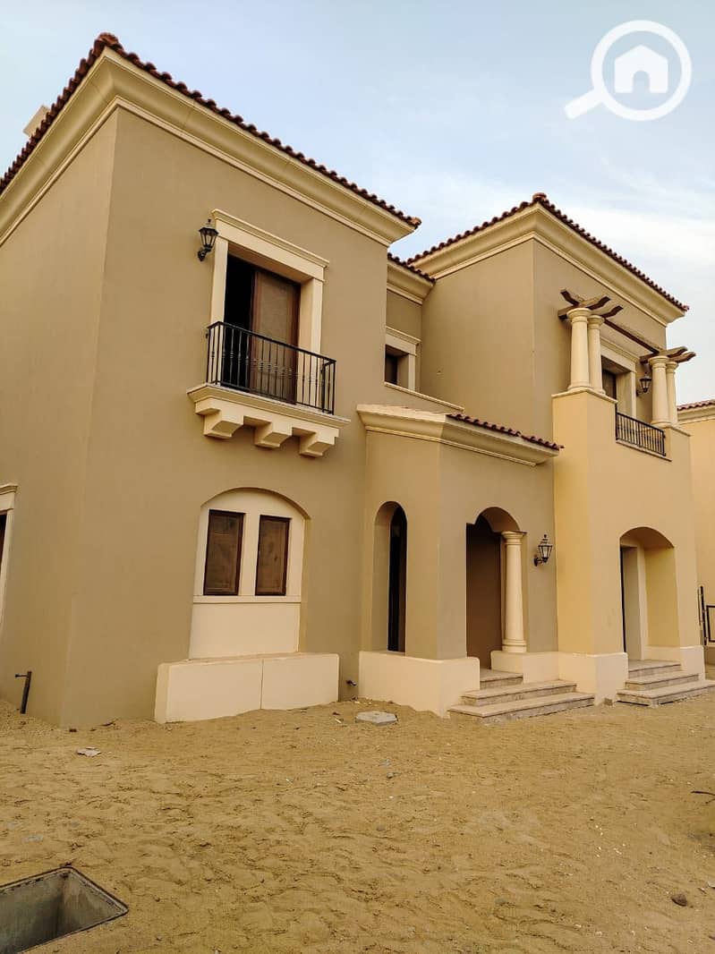 6 7054d7ac-7a39-4c24-8830-7e11f6af01bb. jpg