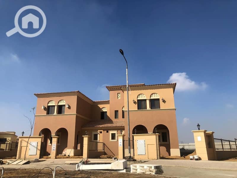 10 10815834-f427-49db-b9b6-9fbd259c524c. jpg