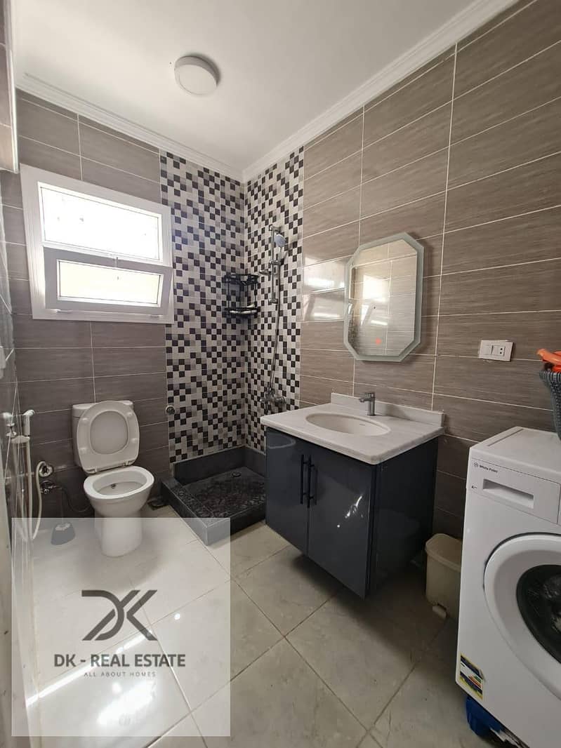 6 WhatsApp Image 2025-12-18 at 1.03. 39 PM (3). jpeg