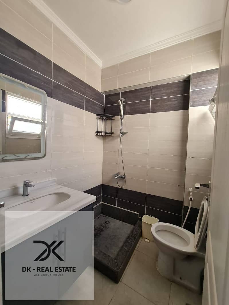 11 WhatsApp Image 2025-12-18 at 1.03. 40 PM. jpeg