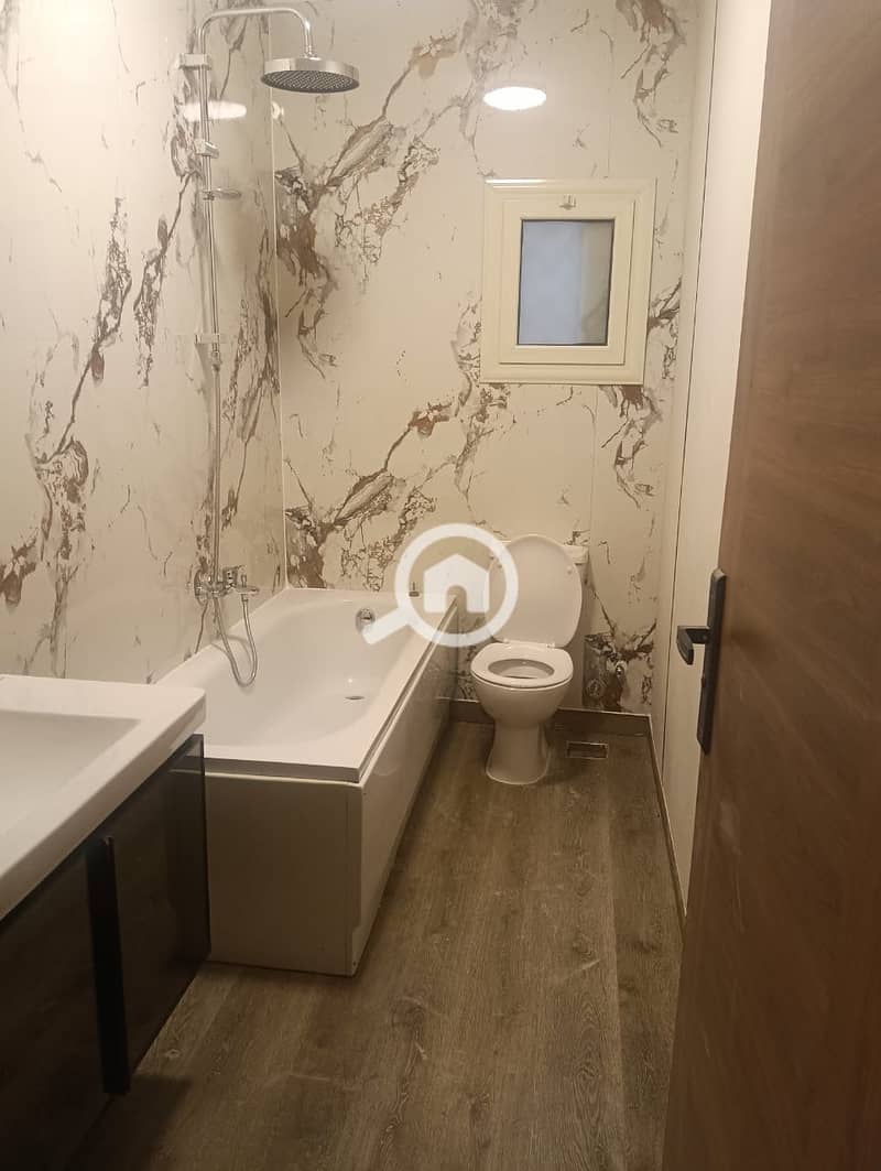 8 32ceb10e-9666-4add-bede-b8a4c505b8eb. jpeg