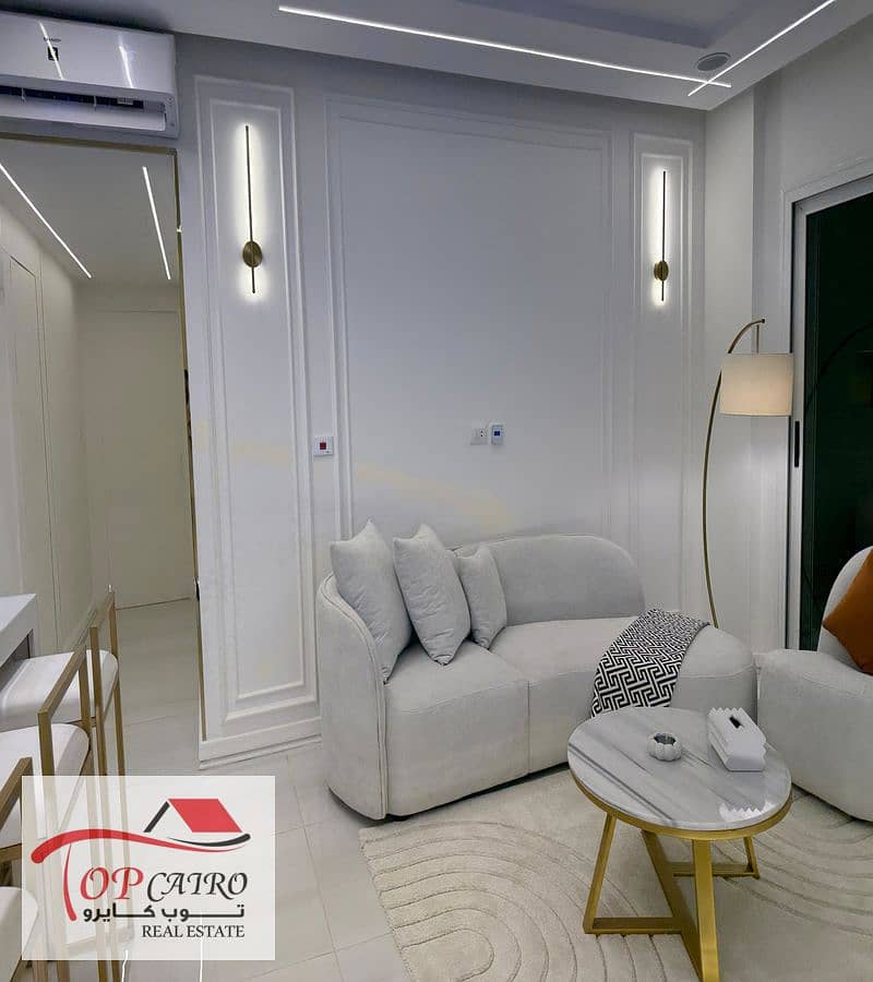 2 WhatsApp Image 2025-12-16 at 7.01. 01 PM_800x900. jpg