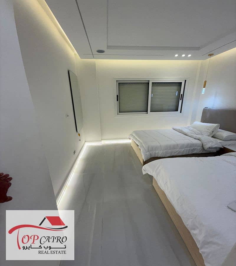 10 WhatsApp Image 2025-12-16 at 7.01. 14 PM_800x900. jpg