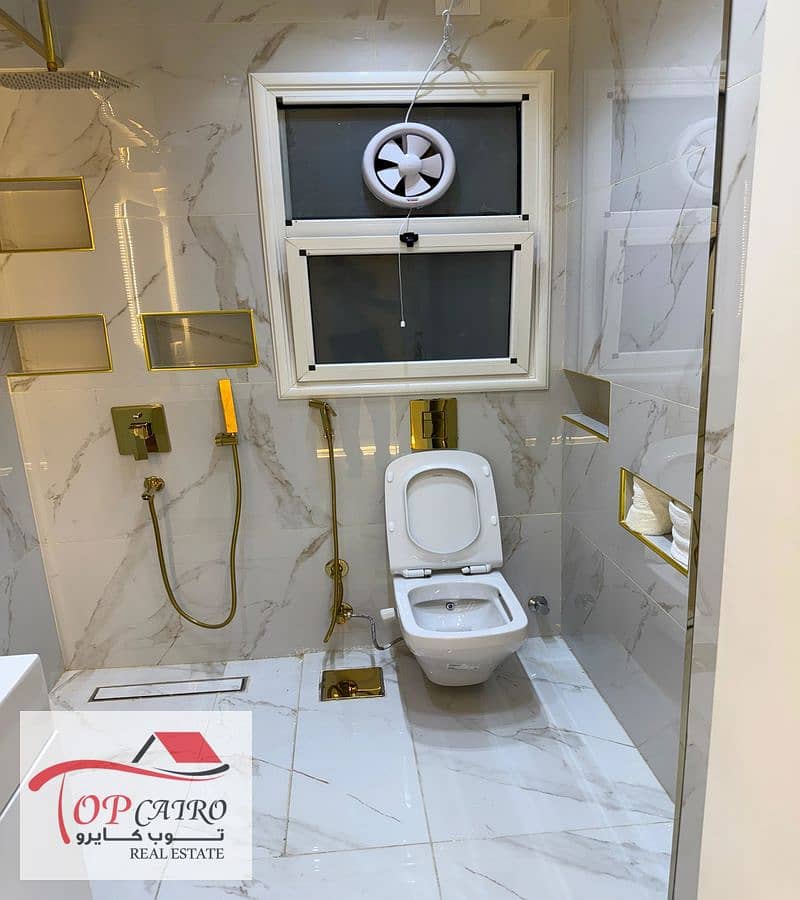 11 WhatsApp Image 2025-12-16 at 7.01. 11 PM_800x900. jpg