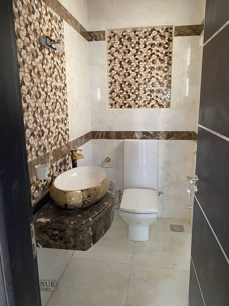 12 WhatsApp Image 2025-12-18 at 1.38. 17 PM (1). jpeg