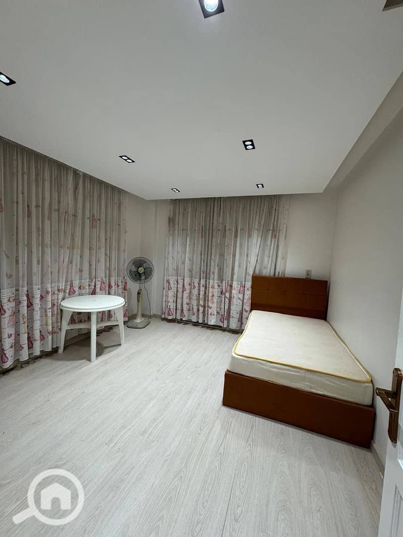 8 583208775_1553554195721890_6015276707675016946_n. jpg