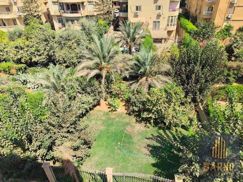 4 39fc33cc-9c91-4c5a-9677-6f980d724911. jpg