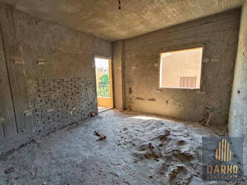 8 02b7ea35-b30e-4792-b828-ef54b3e6fb36. jpg