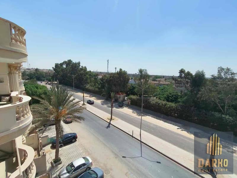 9 b8e27a76-57cd-4e71-b06a-00511c7ae691. jpg