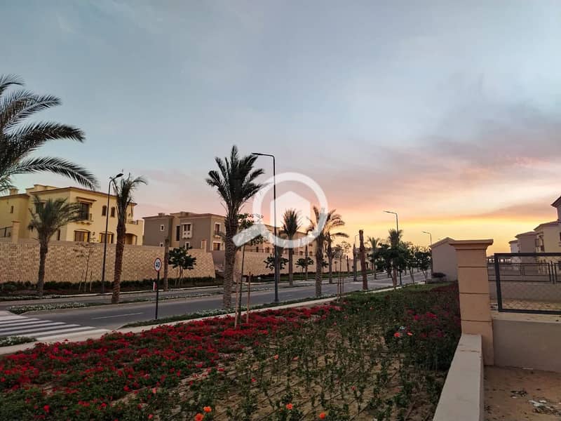 2 487f641d-535a-4113-87f8-d7ca3c72f127. jpg