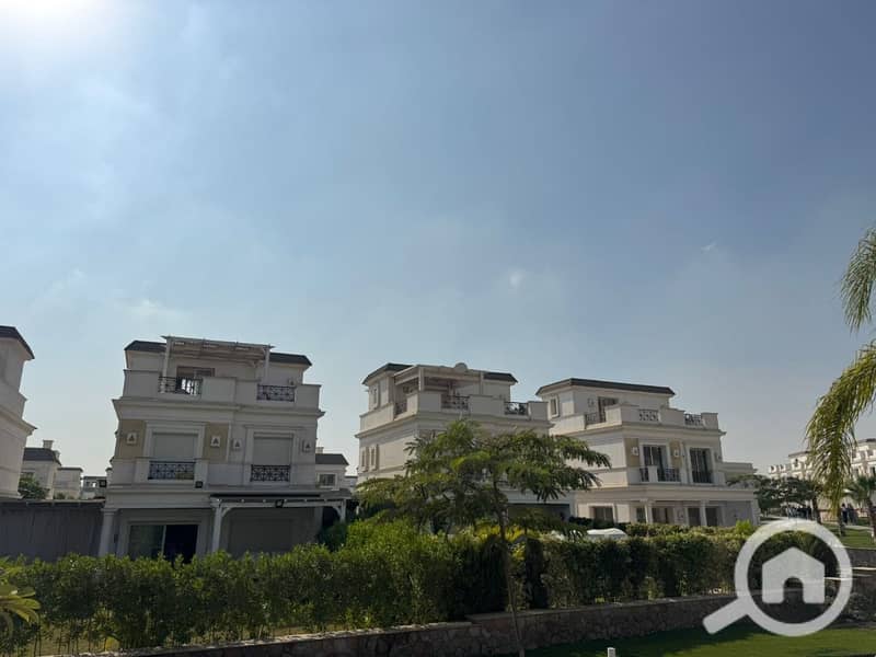 8 d3f236d0-0474-4fc8-8be1-530b49a4acf8. jpg