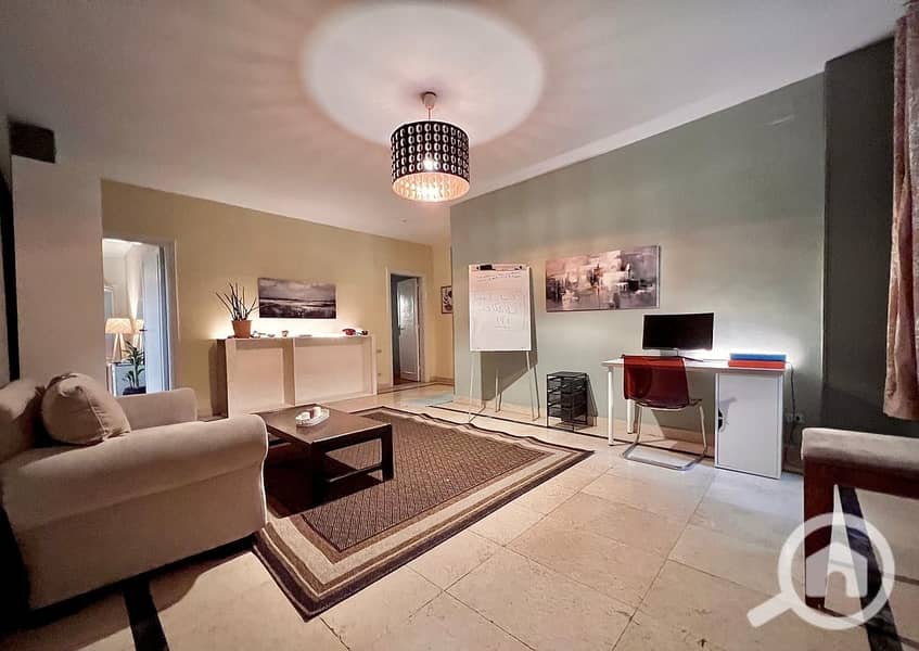 8 7f459945-12d5-4d7c-8490-065a24a384c0. jpeg