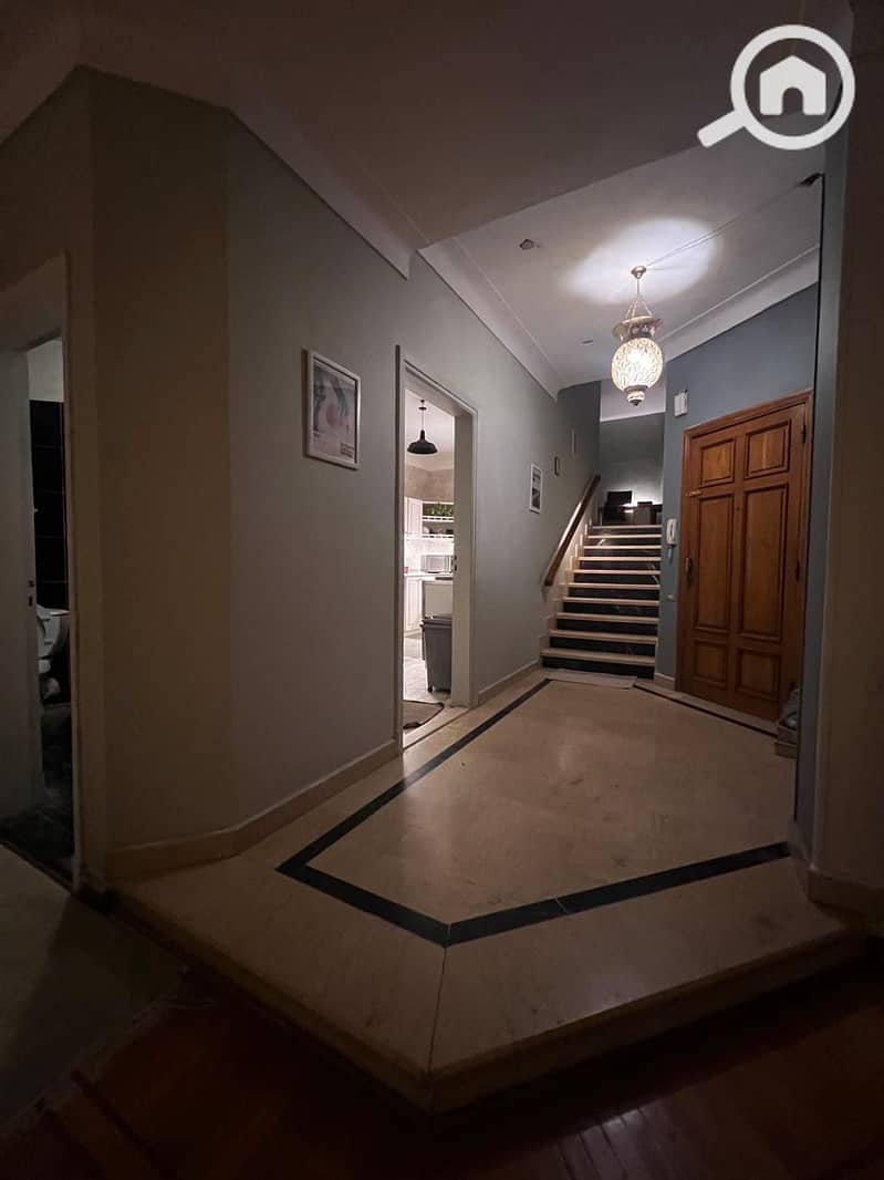 12 17cafaf3-5d14-4752-8ed4-0659d9286d21. jpeg