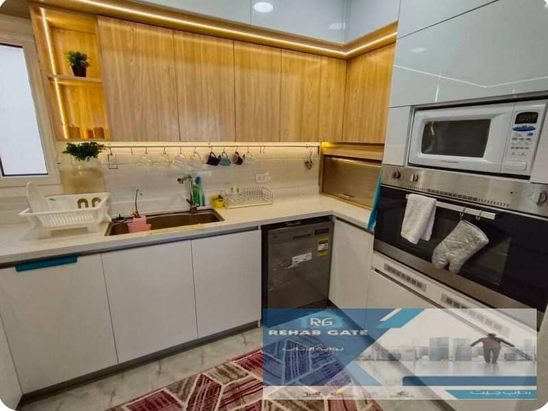 8 8e610a79-eafe-4869-930d-4a21d02716b7. jpeg