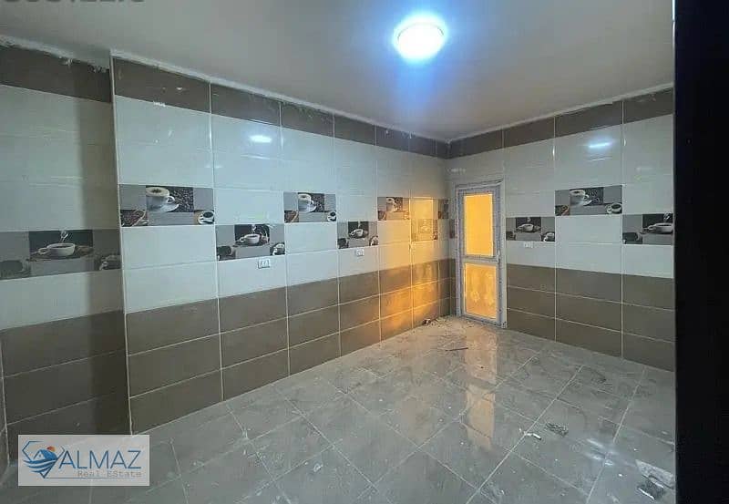 4 WhatsApp Image 2025-12-18 at 1.30. 19 PM (1). jpeg