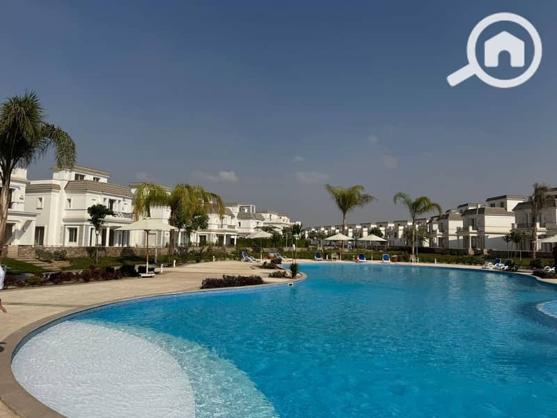 4 54c084a3-d024-4698-9c37-595e19a2bdc8. jpg