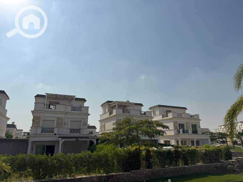 9 d3f236d0-0474-4fc8-8be1-530b49a4acf8. jpg