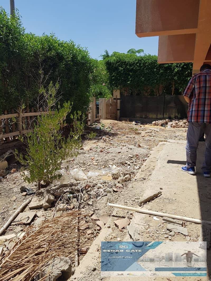 9 14bd913f-4623-4d70-8a5b-139f2bd35478. jpg