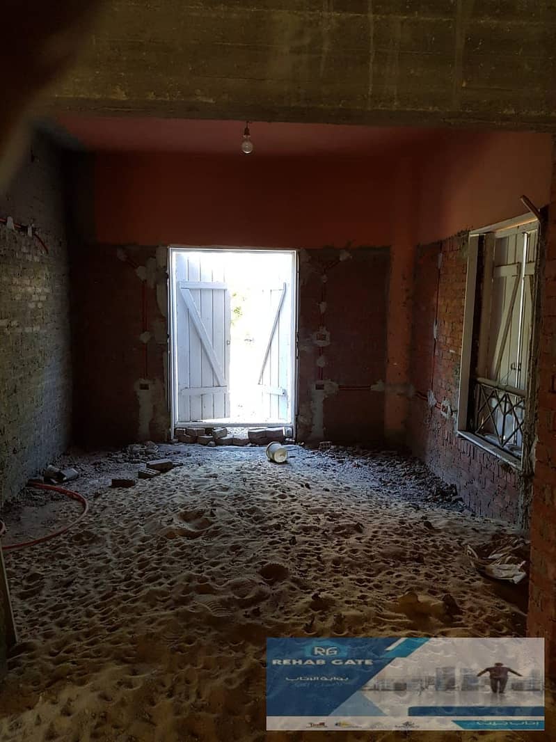 12 441d0105-3f2f-44a4-be91-4b802bdec13c. jpg