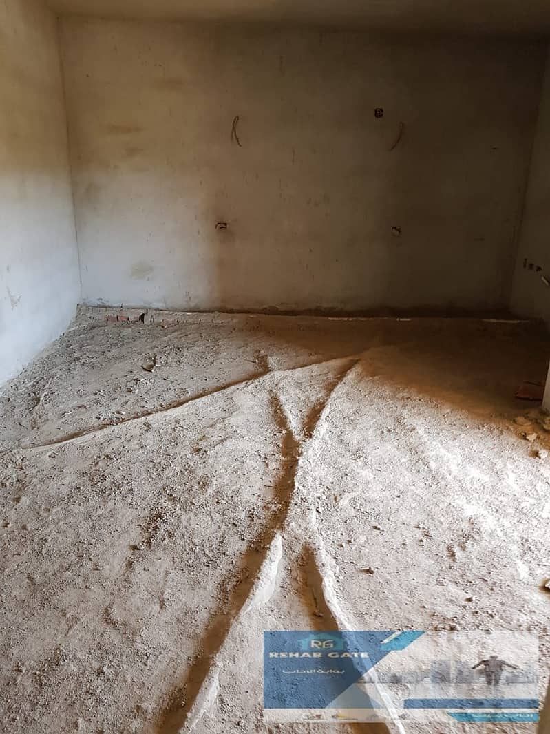 21 e5c9225d-c967-40fb-9151-21c3ffef6470. jpg