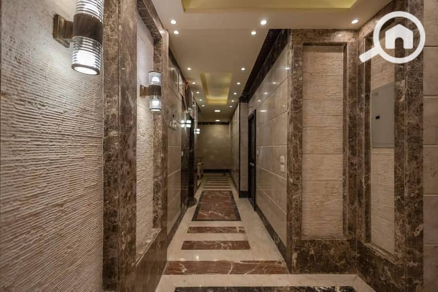 9 f2134fd4-eb2b-49d4-a8d7-4d0f34b26ddf. jpg