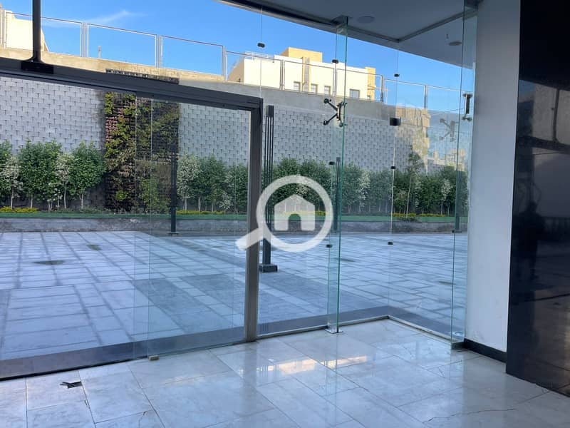 2 fe8bdd55-717e-42bb-9c65-8210b4407c43. jpg