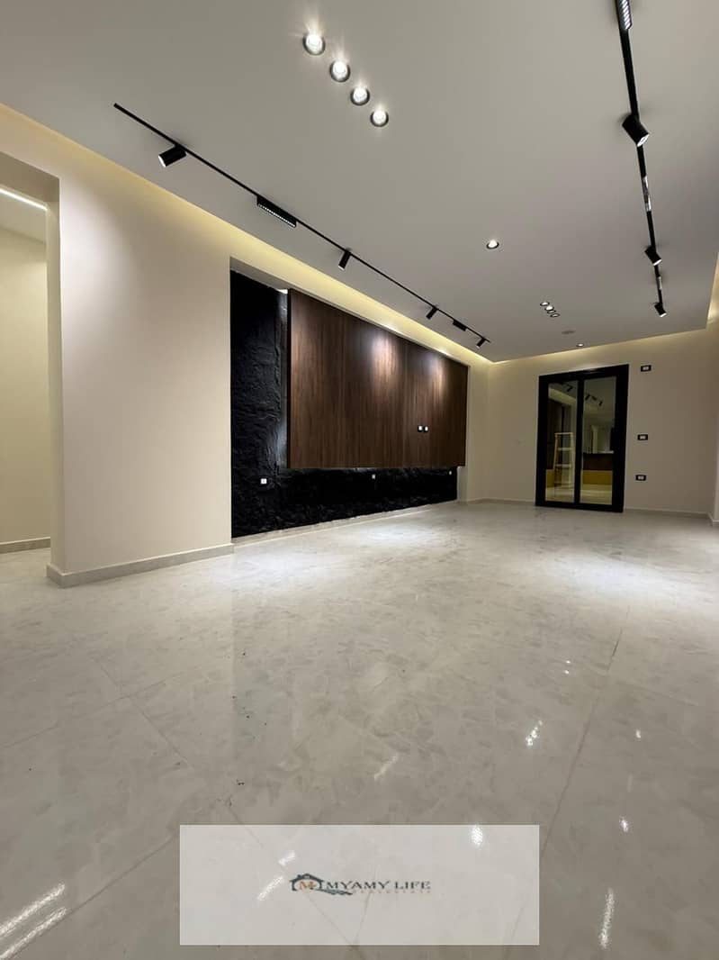 4 WhatsApp Image 2025-12-07 at 11.51. 41 AM (1). jpeg