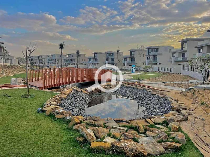 8 c080c9e7-d953-4183-b468-0c3cdd569ae6. jpg