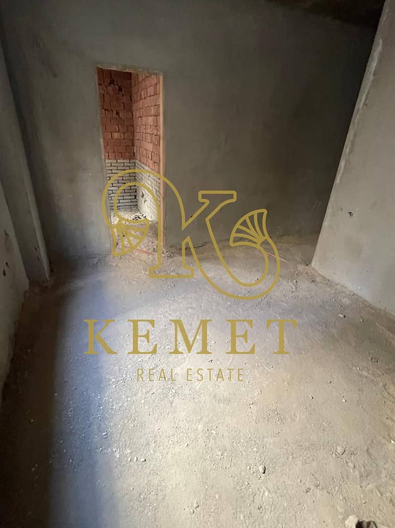 17 WhatsApp Image 2025-12-15 at 22.30. 27_9fbe41cb. jpg