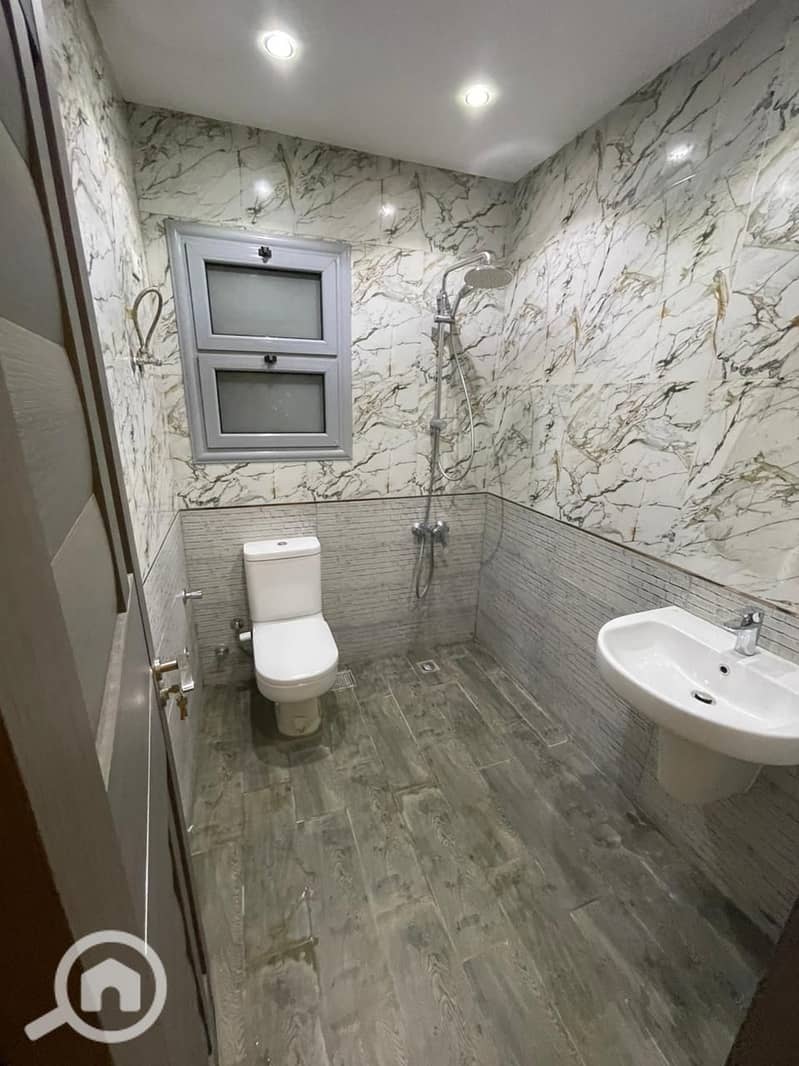 11 WhatsApp Image 2025-12-18 at 12.33. 12 PM (1). jpeg