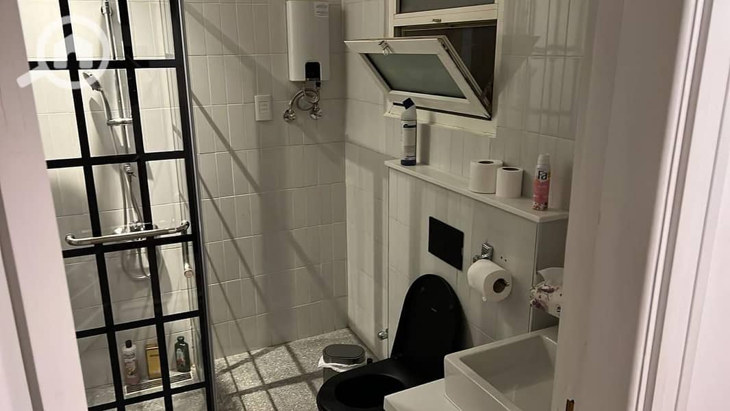 10 WhatsApp Image 2025-12-18 at 1.54. 14 PM (2). jpeg